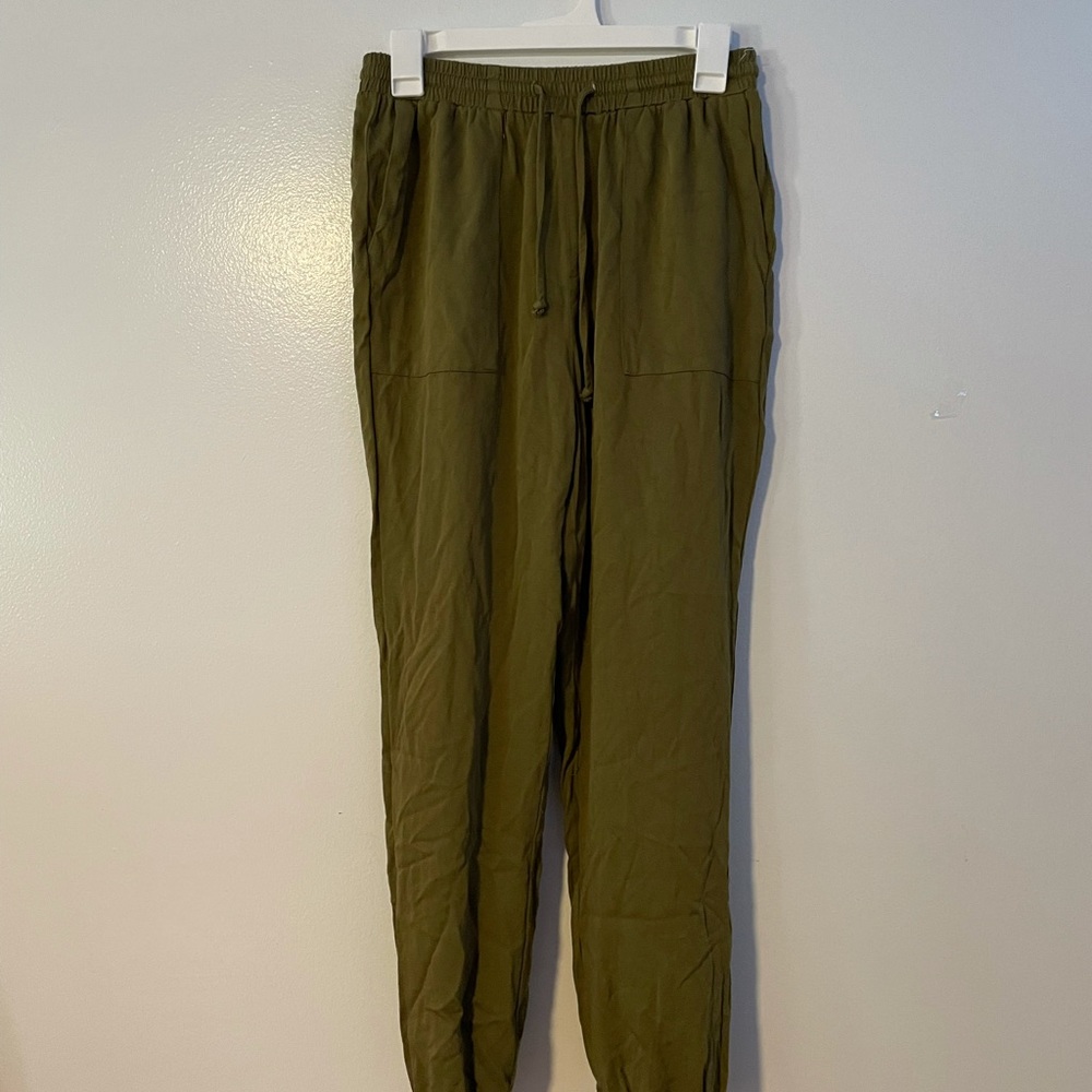 Forever 21 Joggers/Pants